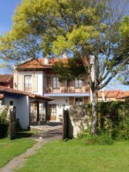 Hotel Rural Cuartamenteru Poo De Llanes Esterno foto