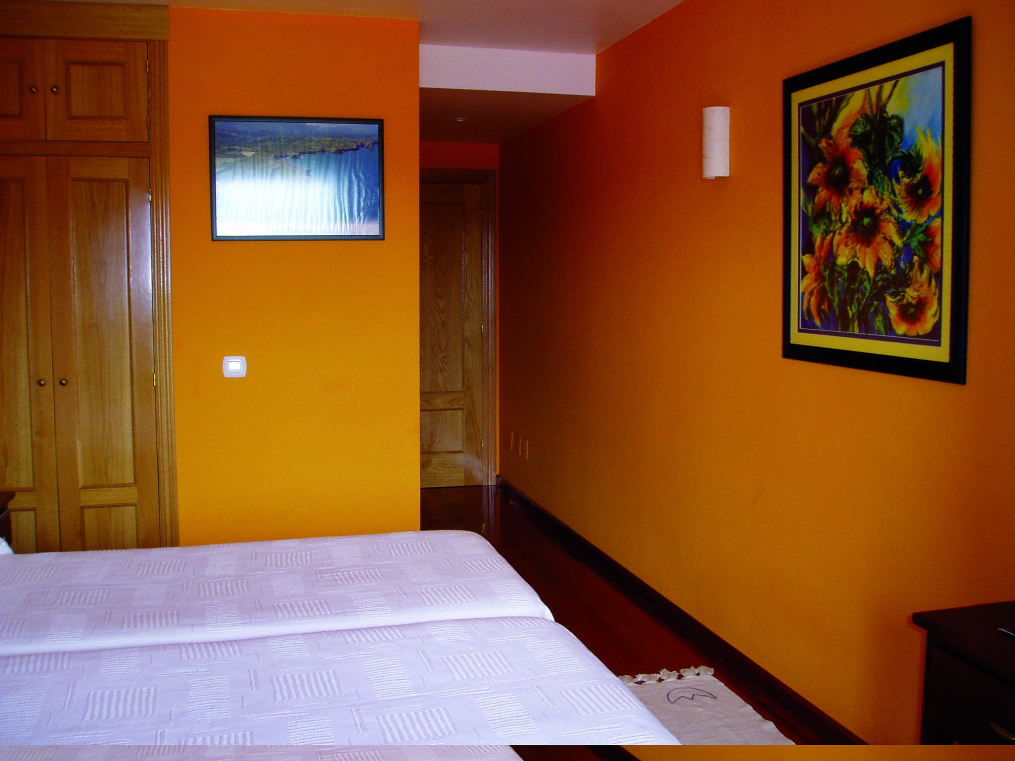 Hotel Rural Cuartamenteru Poo De Llanes Esterno foto